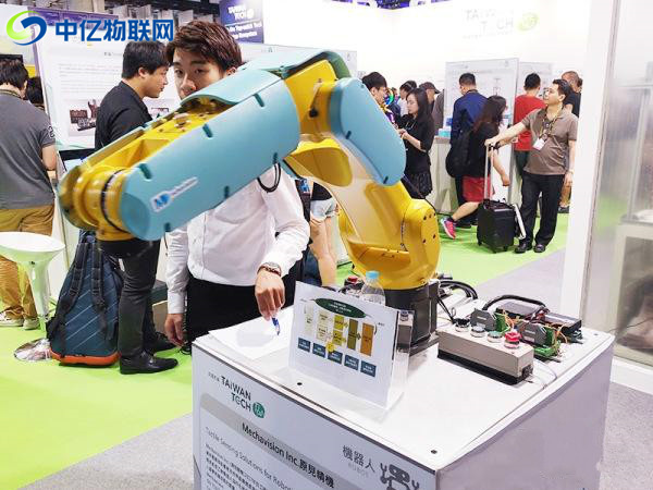 智能機械臂,物聯(lián)網解決方案,物聯(lián)網機器人,物聯(lián)卡,機械手臂