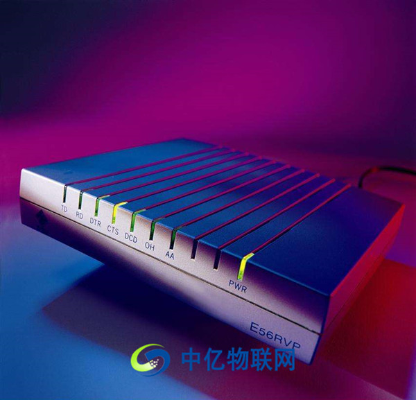 工業(yè)路由器有哪些功能特點(diǎn)？如何選購(gòu)優(yōu)質(zhì)的工業(yè)路由器？