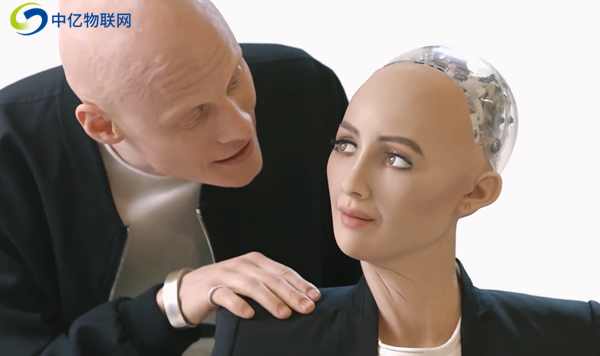 機器人流量卡是什么？物聯(lián)卡在人工智能中起到什么作用？